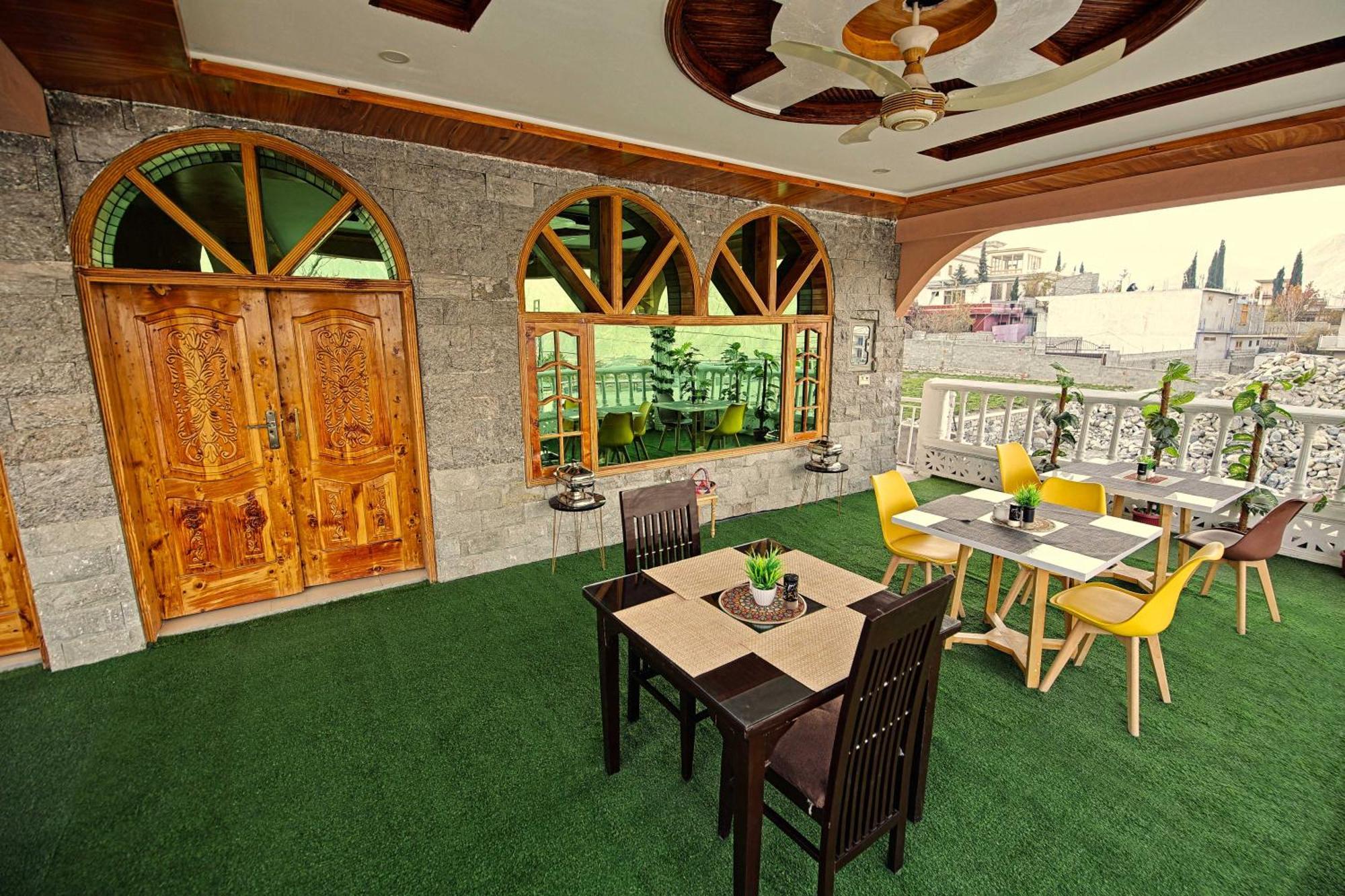 מלון גילגיט Oak Residency מראה חיצוני תמונה